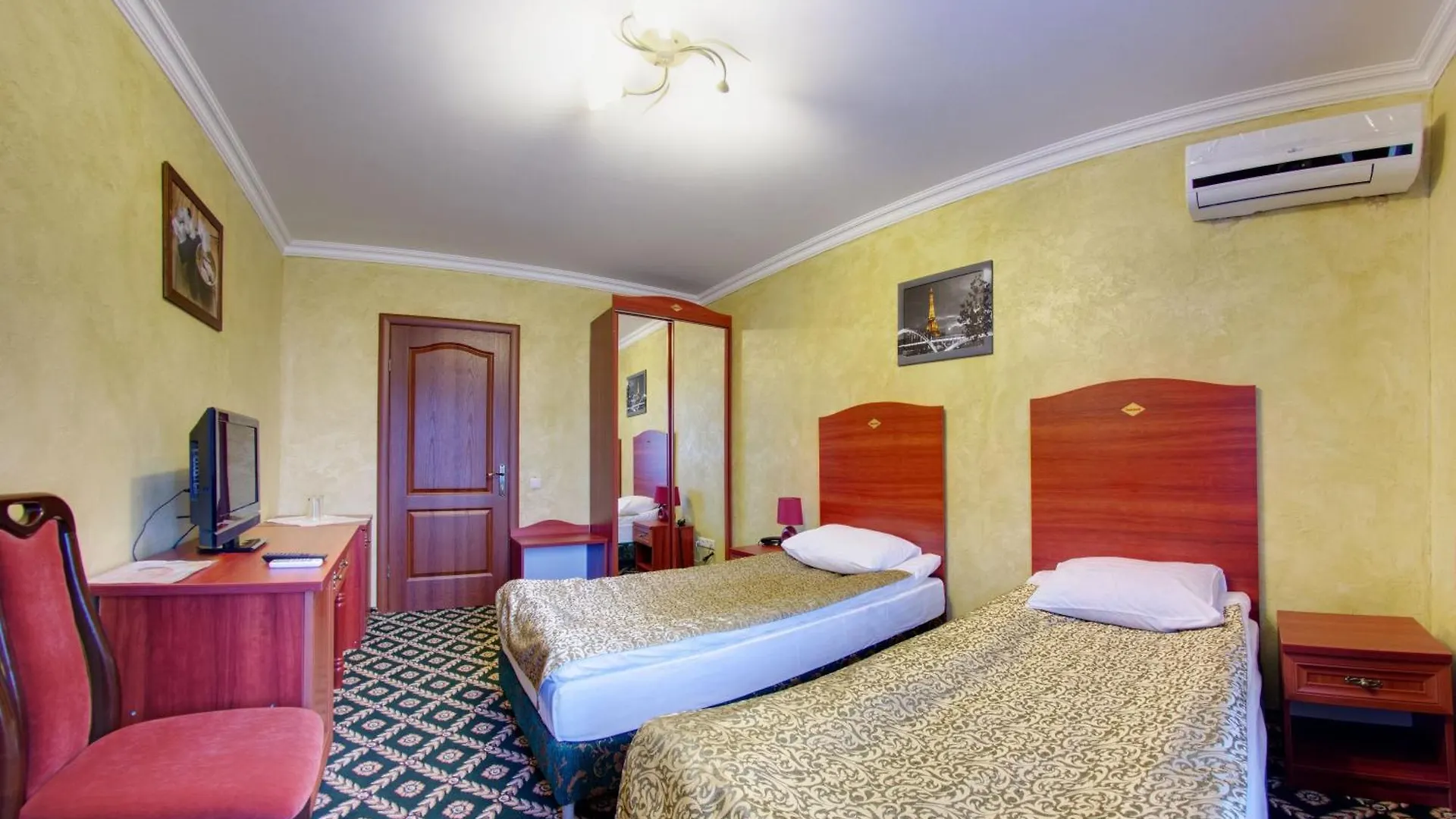 Gagra Georgian House Hotel Kyiv